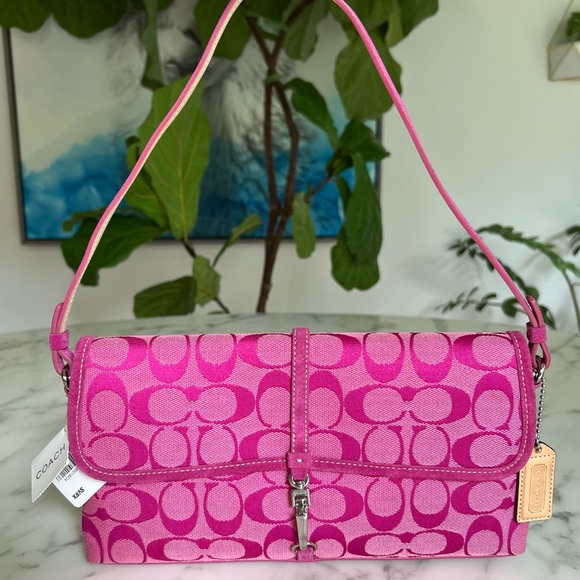 NWT COACH Vintage Y2K Signature Clip Demi Flap Shoulder Bag Fuchsia Pink 6348 - Picture 1 of 16